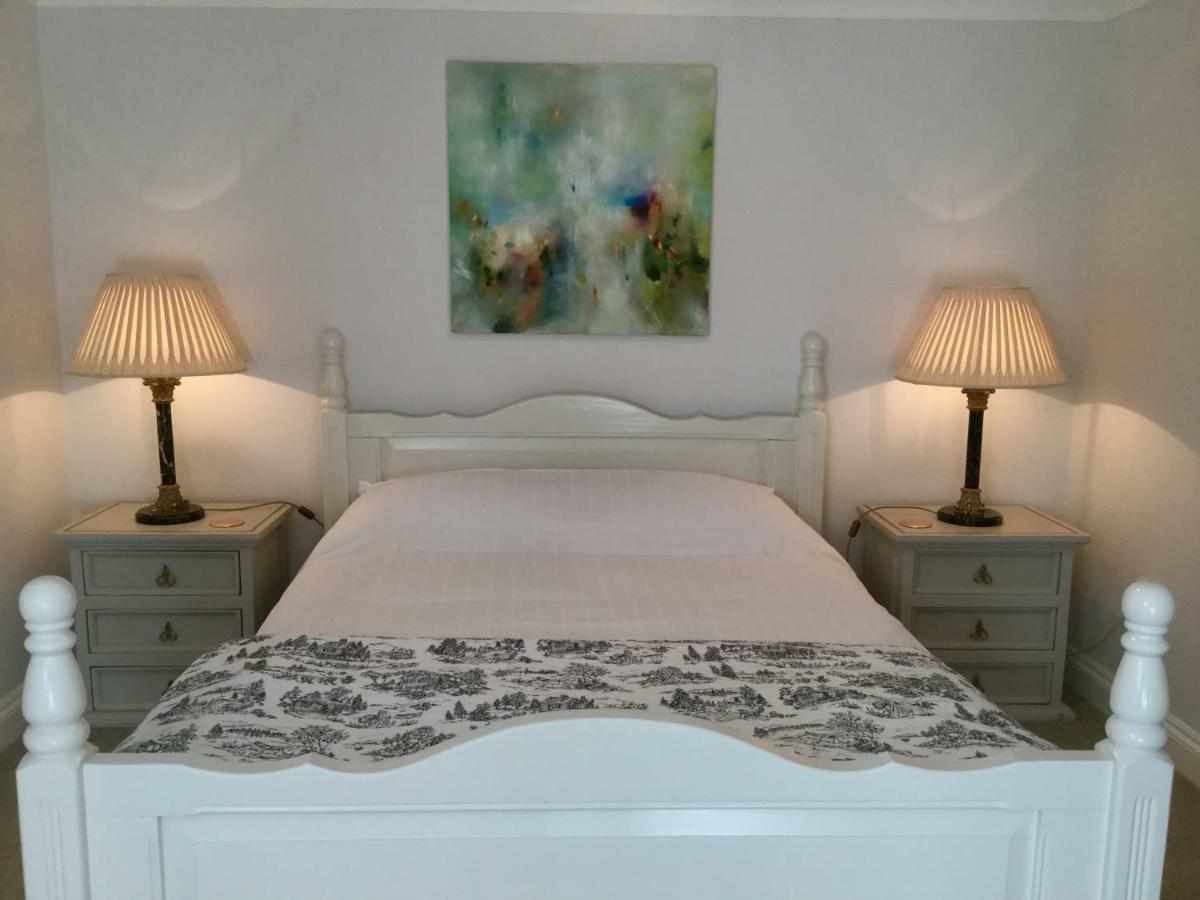 Beautiful 1Br Apartment In Historic St Aubin House 外观 照片
