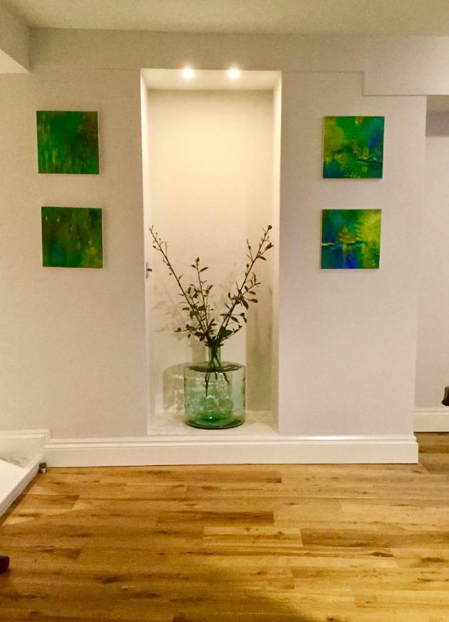 Beautiful 1Br Apartment In Historic St Aubin House 外观 照片