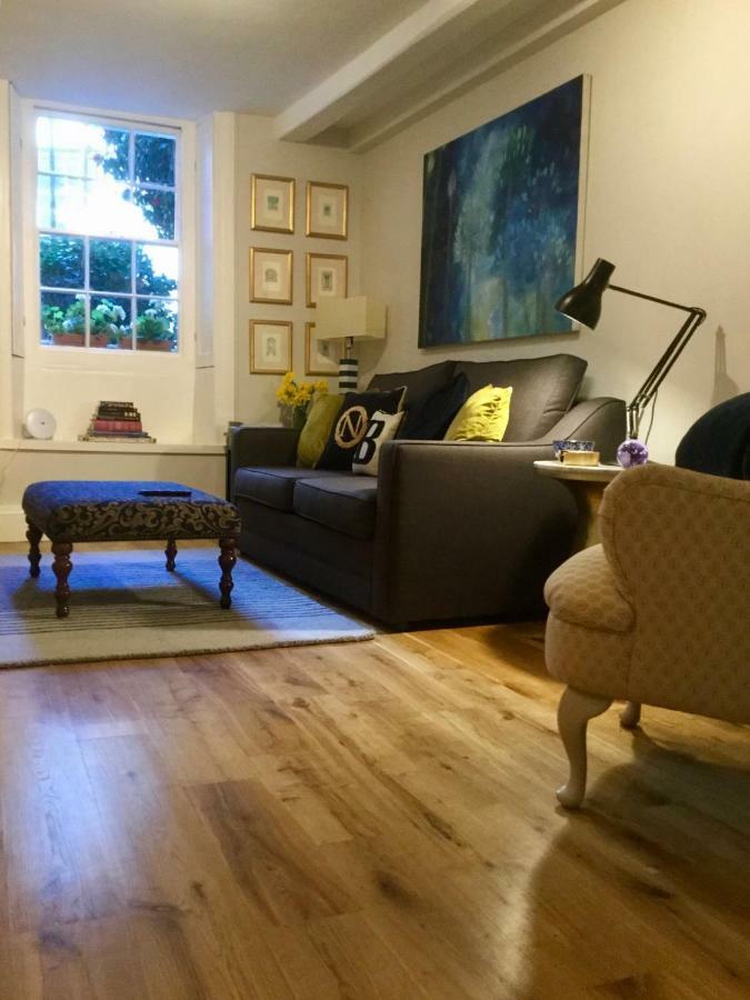 Beautiful 1Br Apartment In Historic St Aubin House 外观 照片